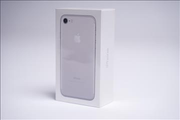 Iphone 7, Silver, 32 GB i obruten förpackning