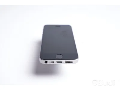 iPhone SE (1st gen) - 32 GB, 94 procent batterihälsa.