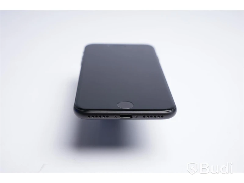 iPhone 7 - 32 GB, 100 procent batterihälsa. Inkl. laddare.