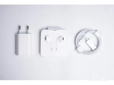 iPhone 8 Plus - 64 GB, 100 procent batterihälsa. Inkl. laddare och hörlurar.