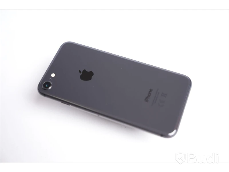 iPhone 8 - 64GB, 92 procent batterihälsa.