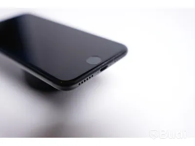 iPhone 7 - 32GB, 97 procent batterihälsa.