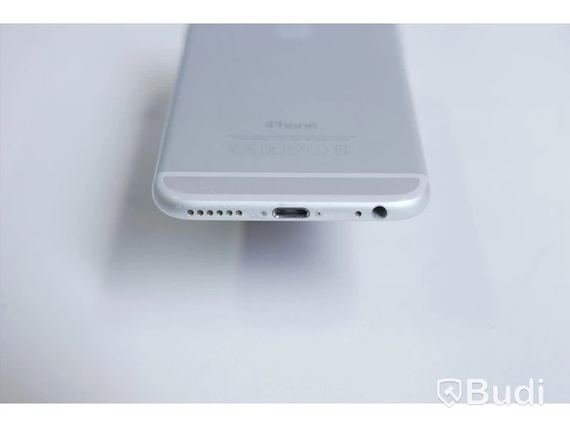 iPhone 6 - 16 GB, 98 procent batterihälsa