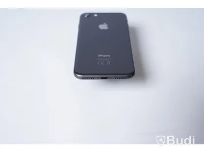 iPhone 8 - 64 GB 100 Procent Batterihälsa