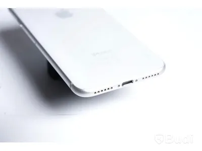 iPhone 8 - 64 GB, 81 procent batterihälsa.