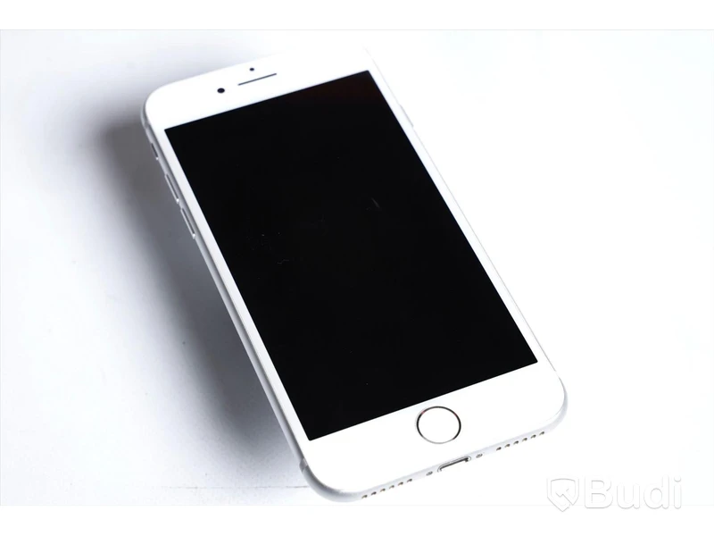 iPhone 8 - 64 GB, 81 procent batterihälsa.