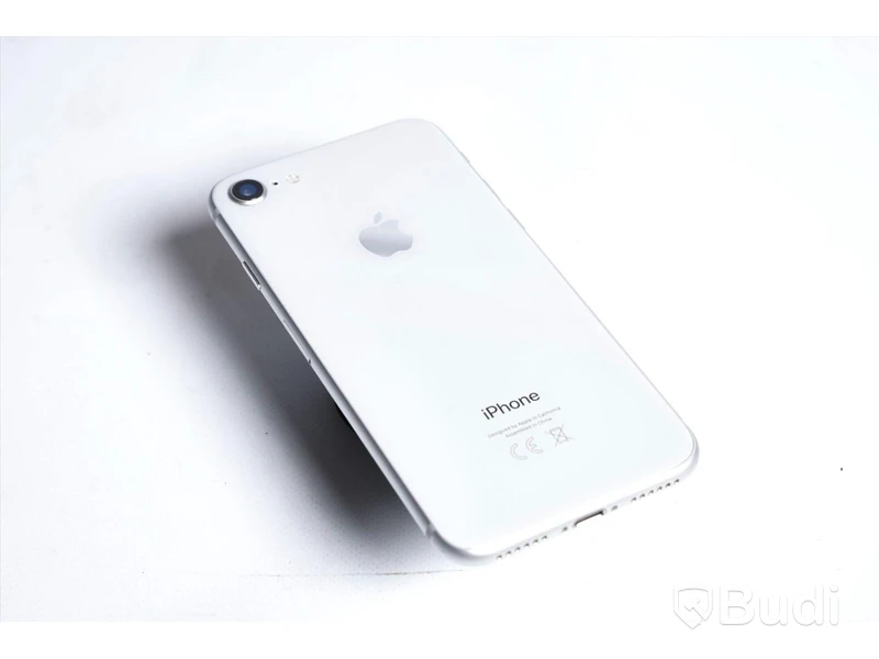 iPhone 8 - 64 GB, 81 procent batterihälsa.