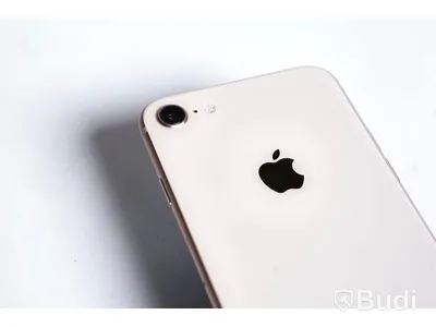 iPhone 8 - 64 GB, 86 procent batterihälsa, smått repig på framsida skärm.