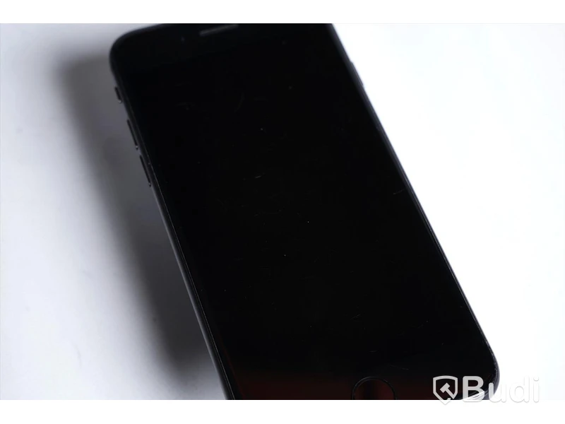 iPhone 8 - 64 GB, 88 procent batterihälsa, små repor på framsida skärm.