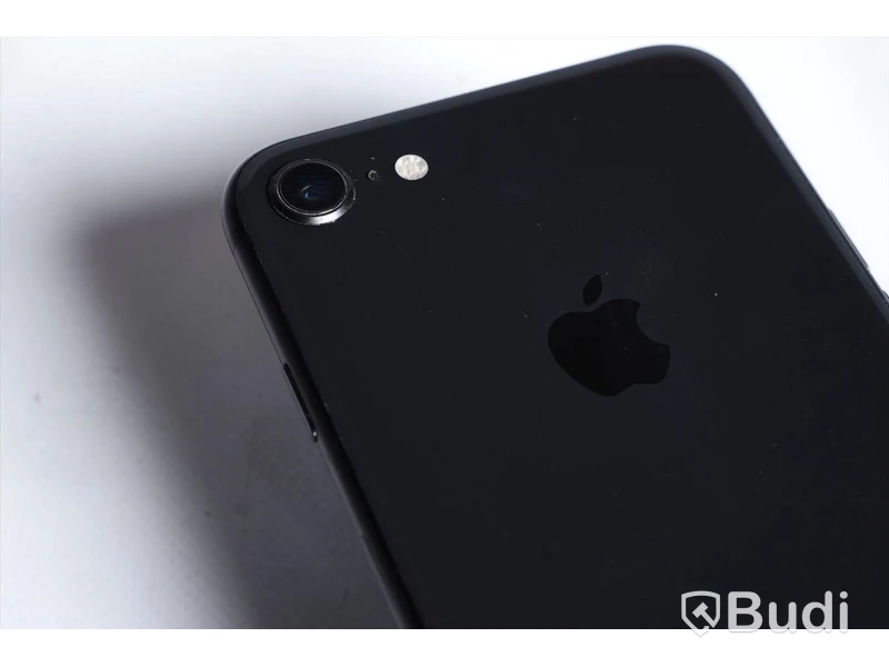 iPhone 8 - 64 GB, 88 procent batterihälsa, små repor på framsida skärm.