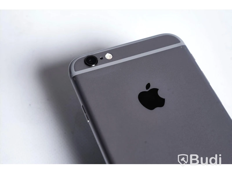 iPhone S - 32 GB, 100 procent batterihälsa.