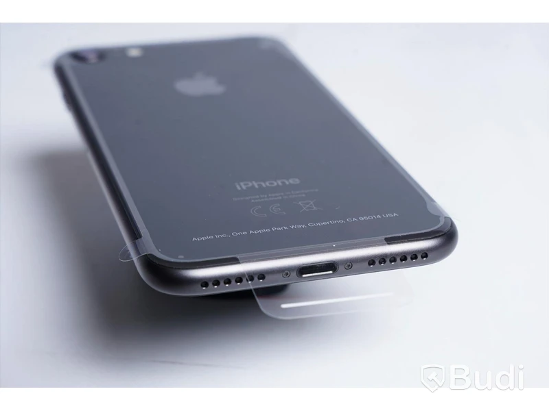iPhone 8 - 256 GB, 100 procent batterihälsa.