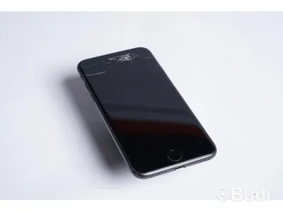 iPhone 8 - 256 GB, 97 procent batterihälsa, sprucken framsida samt repor.