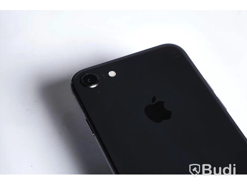 iPhone 8 - 64 GB, 86 procent batterihälsa, smått repig runt om.