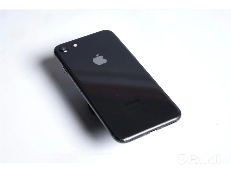 iPhone 8 - 64 GB, 86 procent batterihälsa, smått repig runt om.