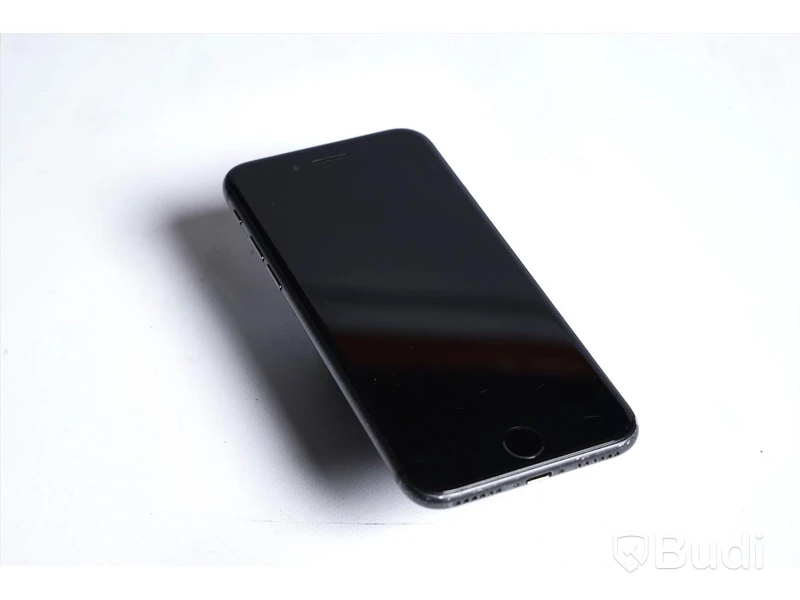 iPhone 8 - 64 GB, 86 procent batterihälsa, smått repig runt om.