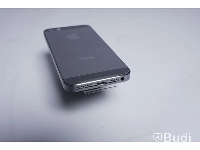 iPhone 5S - 16 GB med låda, utan tillbehör.