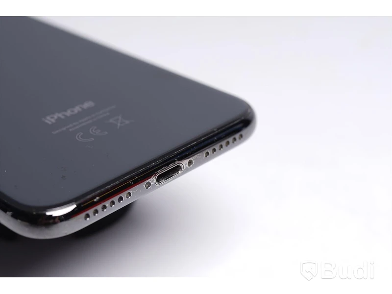 IPhone X-  64 GB, 88 procent batterihälsa, mindre slitage