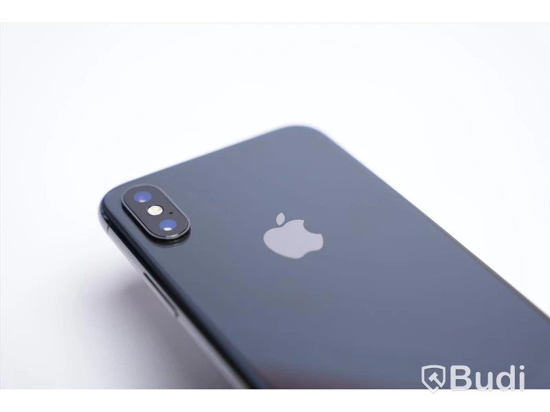 iPhone X - 64 GB, 100 procent batterihälsa, inkl. hörlurar och sladd, Apple.