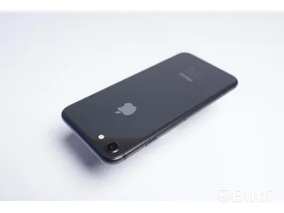 iPhone 8 - 64 GB, 82 procent batterihälsa, Apple.