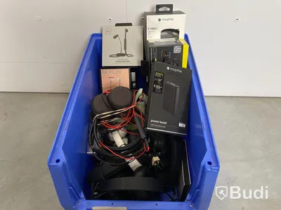Hörlurar, högtalare, powerbank - ca 15 st, blandade varumärken (Urbanista, Mophine, Jabra, Ercko, etc). Returer/reklamationer, ej funktionstestade.