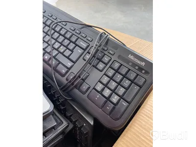 Tangentbord -  ca 40 st, blandade märken (Logitec, Microsoft, HP). Bruksskick, ej funktionstestade.
