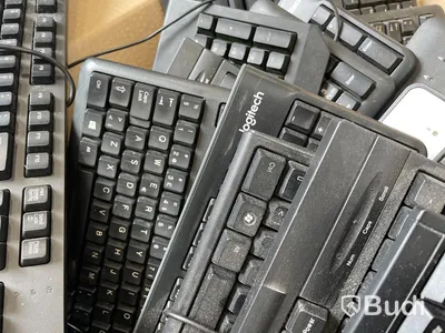 Tangentbord - ca 35 st, blandade modeller (Logitec, Lenovo, HP). Bruksskick, ej funktionstestade.