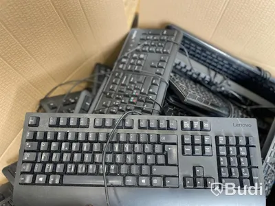 Tangentbord - ca 35 st, blandade modeller (Logitec, Lenovo, HP). Bruksskick, ej funktionstestade.