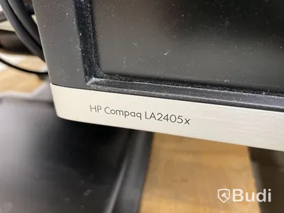 Datorskärm - 8 st, HP, Compaq LA2405wg och LA2405x. Bruksslitage, ej funktionstestad.