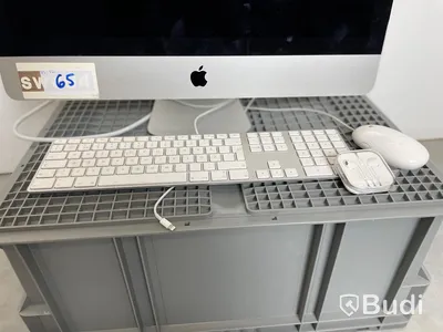 Apple-kit - iMac 2013, tangentbord, datormus och hörlurar. Bruksskick, ej funktionstestad.