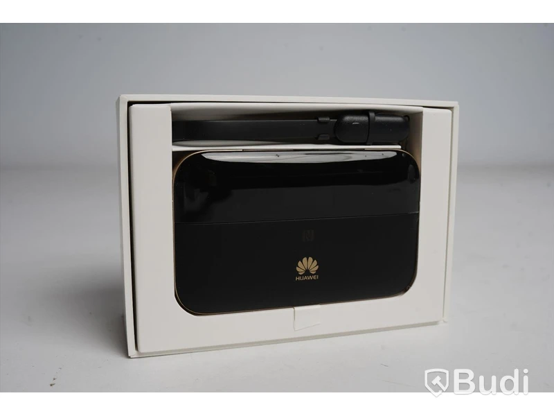 Router - Huawei Mobile WiFi Pro2 (E5885Ls–93a). Begagnad.