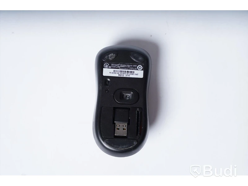 2 ST USB Laddningsstation Modell: DUB-H7/E D-Link, Datamus Microsoft Wireless Mouse 1000 Modell: 1454