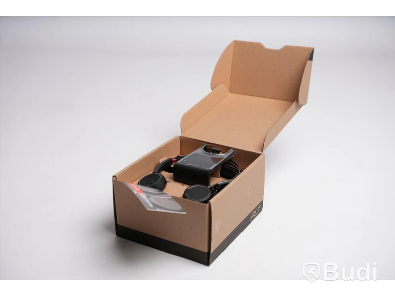 Headset - Plantronics Voyager Focus UC B825-M. Ny Ny, Obruten förpackning.