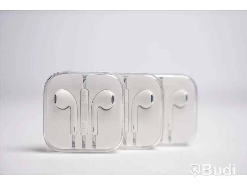 Hörlurar 3st - Apple EarPods with Lightning. Ny, Obruten förpackning.