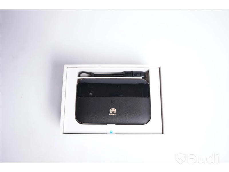 Router - Huawei Mobile WiFi Pro2 (E5885Ls–93a). Begagnad.