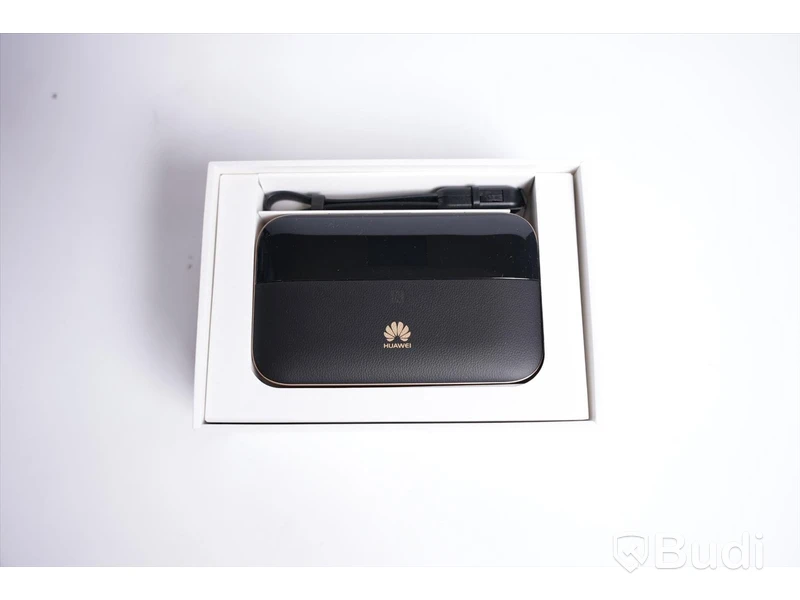 Router - Huawei Mobile WiFi Pro2 (E5885Ls–93a). Begagnad.