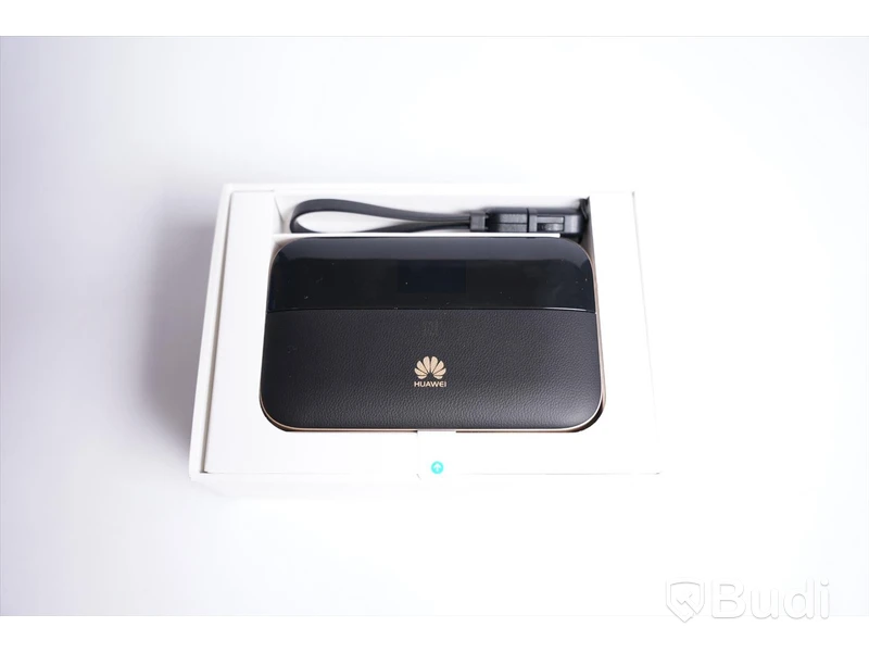 Router - Huawei Mobile WiFi Pro2 (E5885Ls–93a). Begagnad.