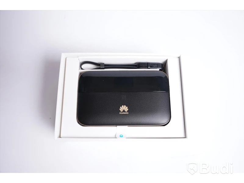 Router - Huawei Mobile WiFi Pro2 (E5885Ls–93a). Begagnad.