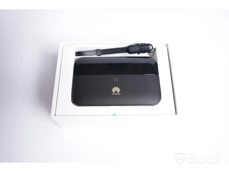 Router - Huawei Mobile WiFi Pro2 (E5885Ls–93a). Begagnad.