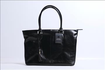 Väska i skinn  15 tum - Sophie Amalienborg, Black, dbramante1928 -Ny- Ord pris: 2168 sek