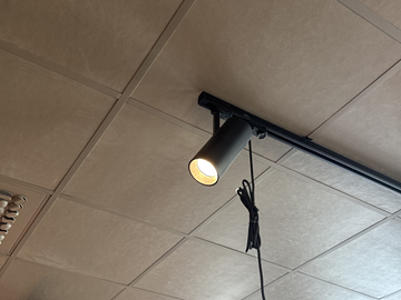 30 st. Spotlights