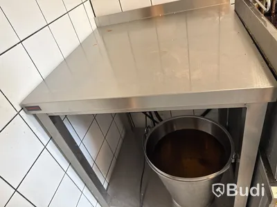 Rostfri bänk