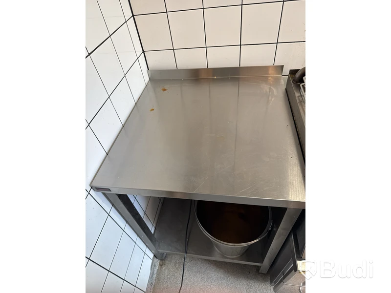 Rostfri bänk