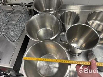 Kastruller samt kökstillbehör