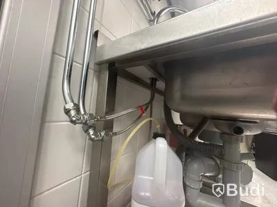 1 st rostfri bänkskiva med diskhon