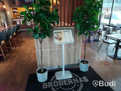 Restaurangmöbler samt utemöbler