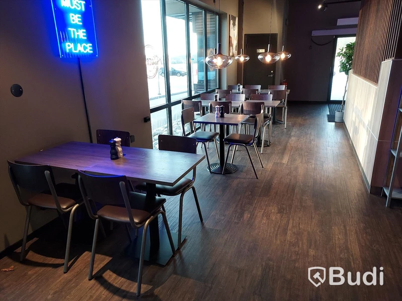 Restaurangmöbler samt utemöbler