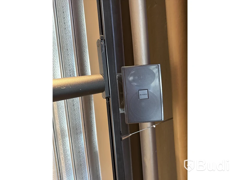 8 st. högtalare sladdlösa Bosch m.fl.