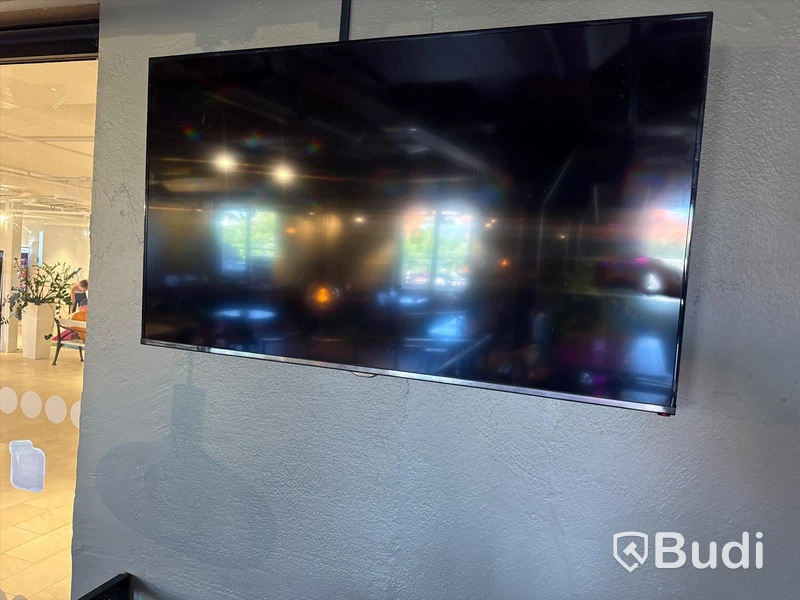 TV Samsung 8 tums LED HG48ED670