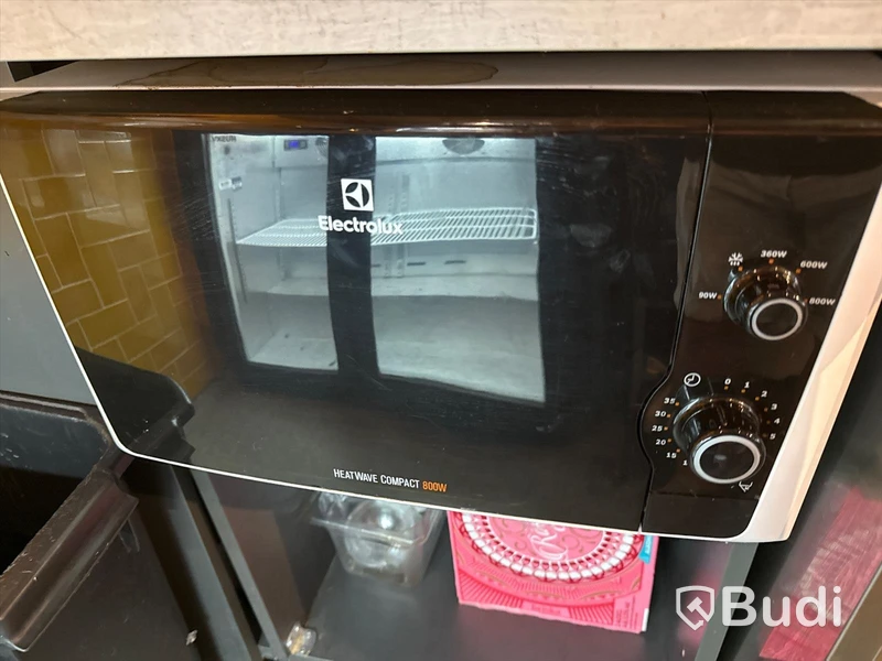 Microvågsugn Electrolux 800w